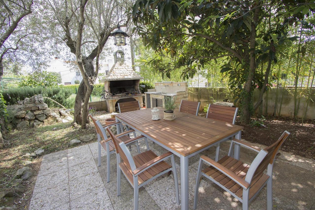Apartments Rajci Ровинь Экстерьер фото