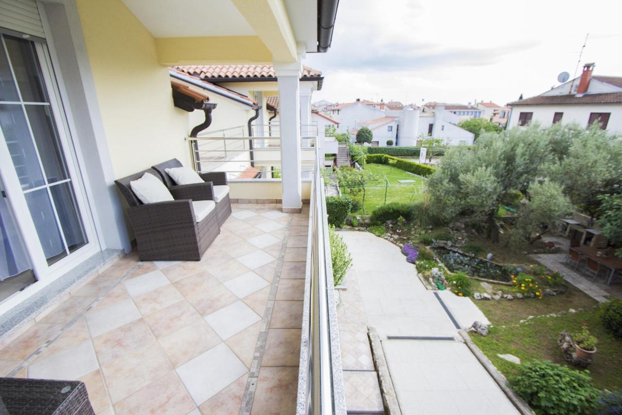 Apartments Rajci Ровинь Экстерьер фото