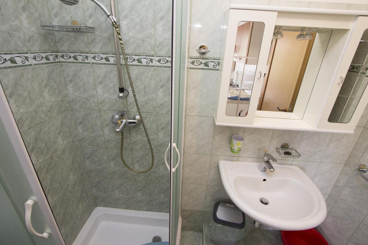 Apartments Rajci Ровинь Экстерьер фото
