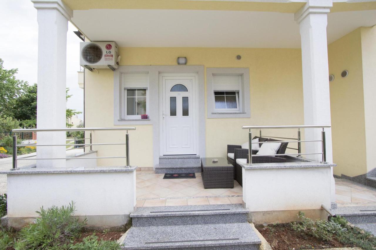 Apartments Rajci Ровинь Экстерьер фото