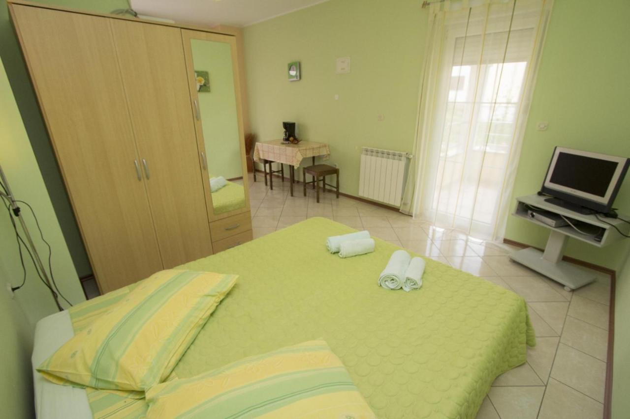 Apartments Rajci Ровинь Экстерьер фото