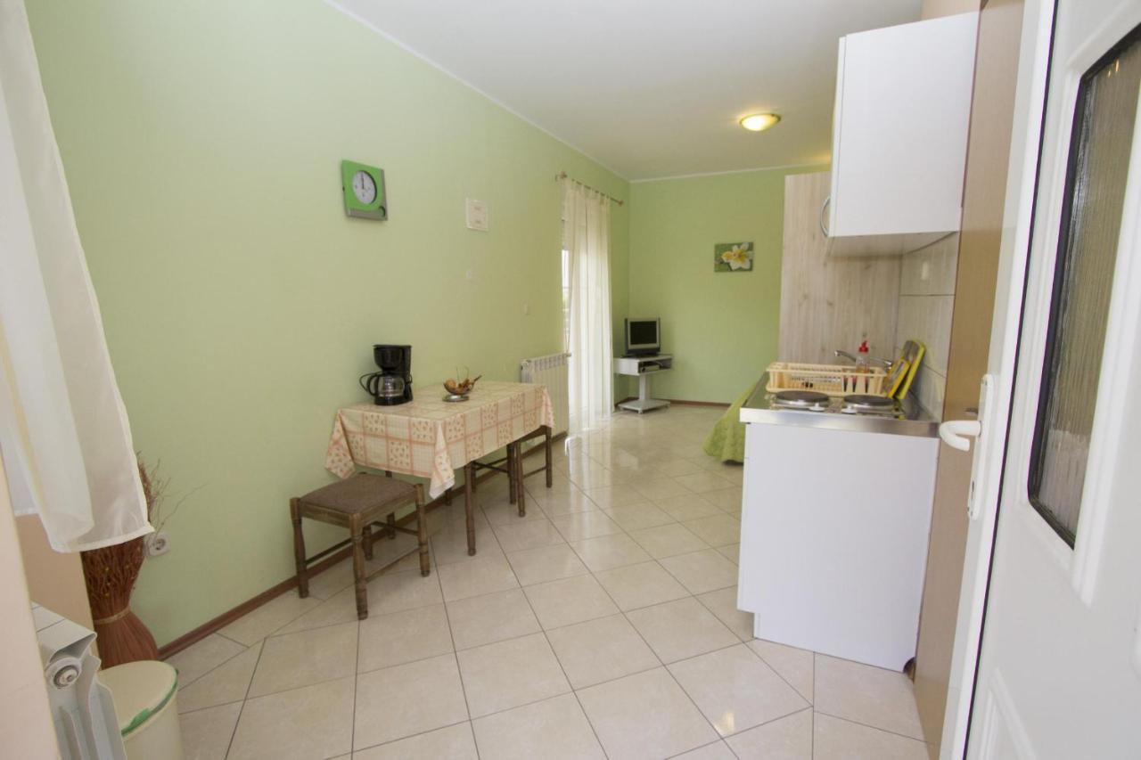 Apartments Rajci Ровинь Экстерьер фото